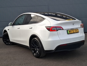 Used Tesla Model Y 2022 for sale - 76293551: Photo