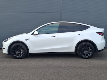 Used Tesla Model Y 2022 for sale - 76293551: Photo