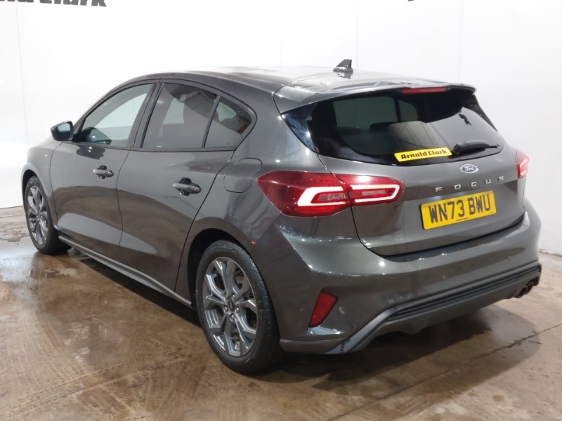 Used Ford Focus 2023 for sale - 76837856: Photo 3