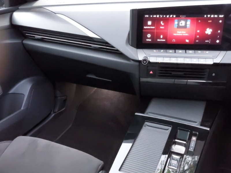 Used Vauxhall Astra 2024 for sale - 77842173: Photo 11