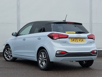 Used Hyundai i20 2020 for sale - 77922946: Photo