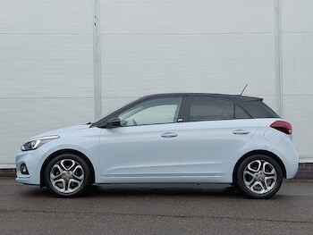 Used Hyundai i20 2020 for sale - 77922946: Photo