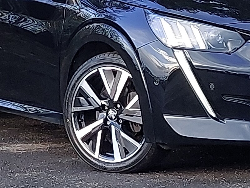 Used Peugeot 208 2021 for sale - 77531649: Photo 9