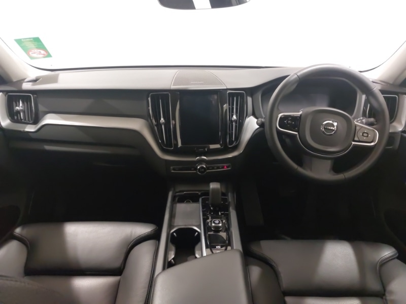 Used Volvo XC60 2023 for sale - 77266208: Photo 2