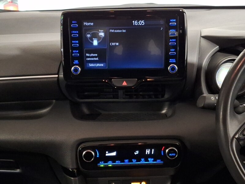 Used Toyota Yaris 2022 for sale - 77948825: Photo 11