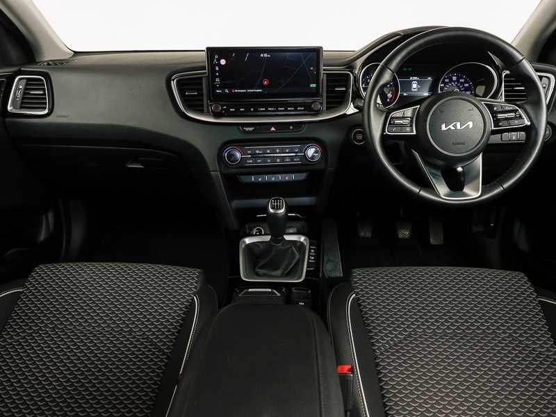 Used Kia XCeed 2022 for sale - 76619469: Photo 2