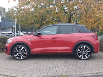 Used Volkswagen T-Roc 2025 for sale - 76749622: Photo