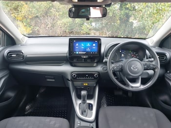 Used Mazda Mazda2 HYBRID 2024 for sale - 77537006: Photo