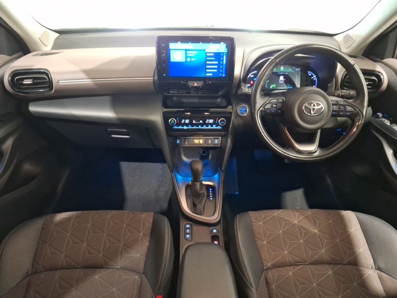 Used Toyota Yaris Cross 2022 for sale - 77657233: Photo 2