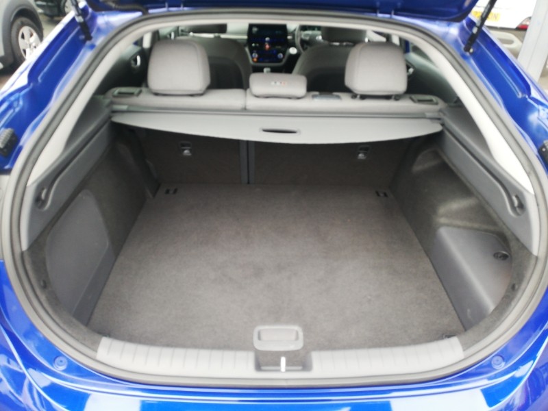 Used Hyundai IONIQ 2022 for sale - 76120560: Photo 8