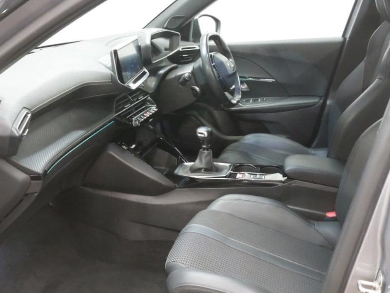 Used Peugeot 2008 2020 for sale - 76583816: Photo 5