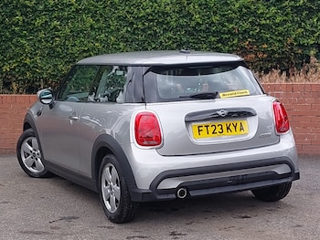 Used MINI Hatch 2023 for sale - 79262844: Photo