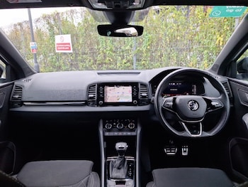 Used Skoda Karoq 2024 for sale - 76440137: Photo