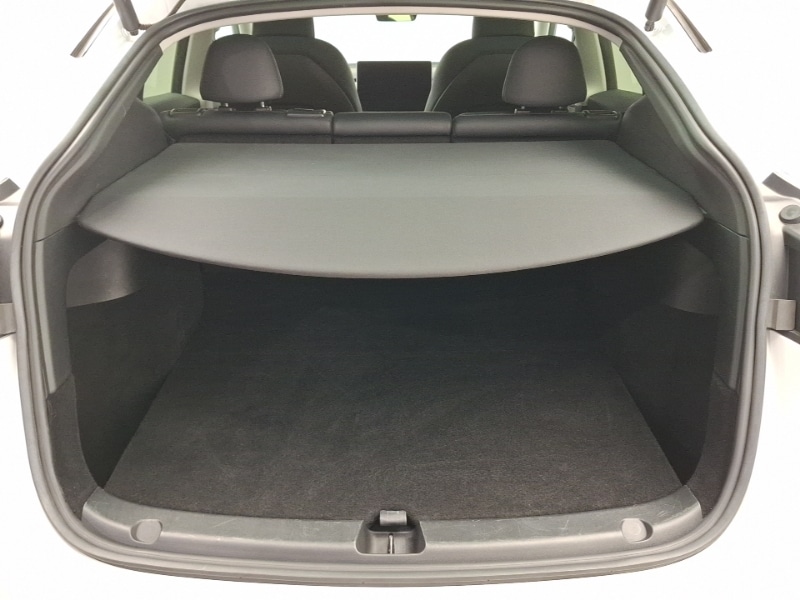 Used Tesla Model Y 2023 for sale - 78118366: Photo 8