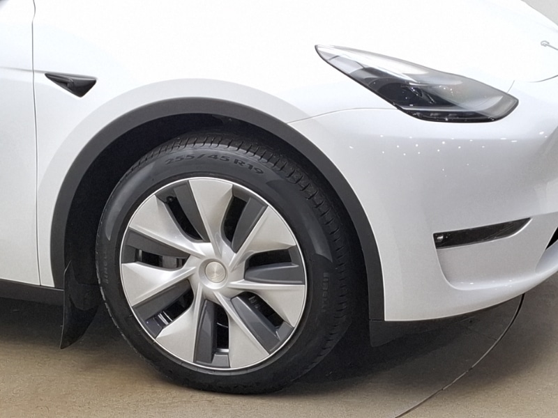 Used Tesla Model Y 2023 for sale - 78118366: Photo 9