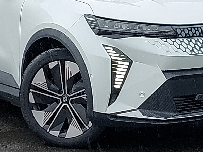 Used Renault Scenic E-Tech 2024 for sale - 76695436: Photo 9