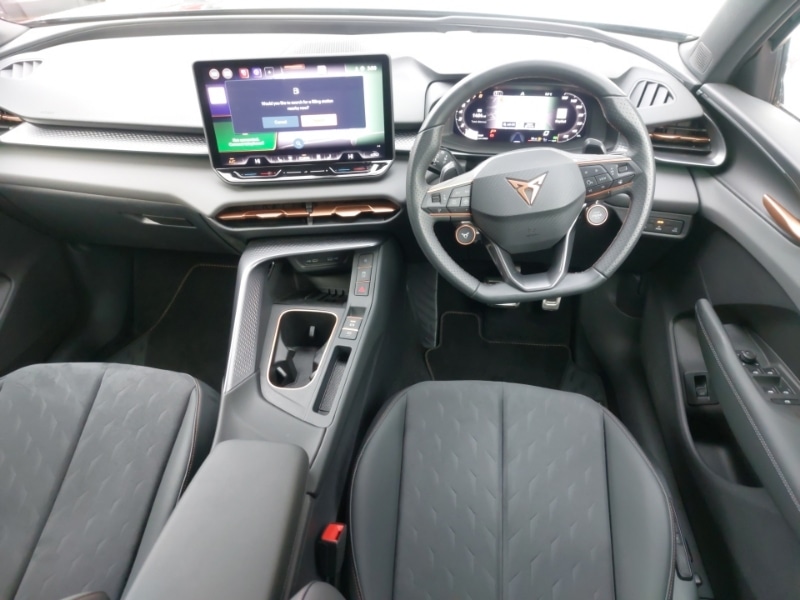 Used Cupra Terramar 2025 for sale - 76651969: Photo 2