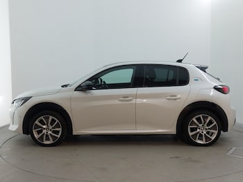 Used Peugeot 208 2021 for sale - 77399120: Photo