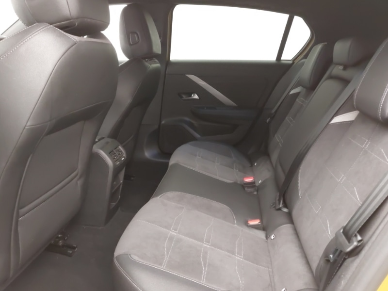 Used Vauxhall Astra 2024 for sale - 76947938: Photo 6