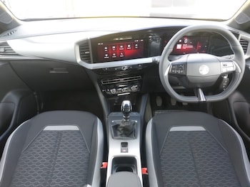 Used Vauxhall Mokka 2025 for sale - 76220836: Photo 2