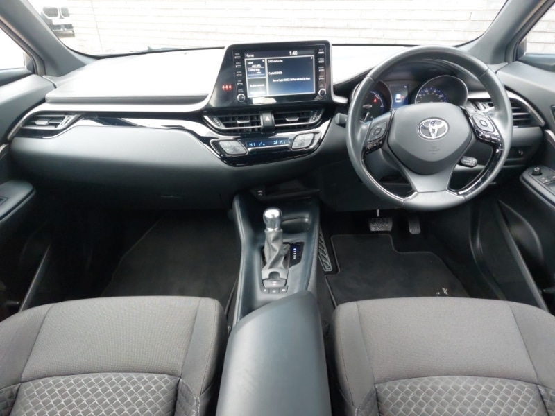 Used Toyota C-HR 2023 for sale - 77924296: Photo 2