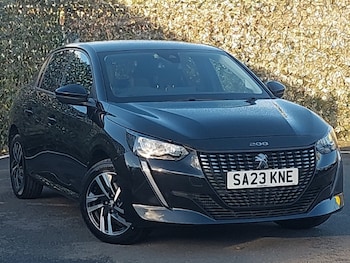 Peugeot - 208