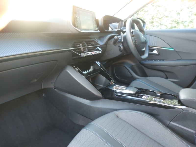 Used Peugeot 208 2023 for sale - 76713896: Photo 5