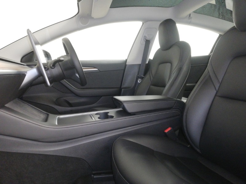 Used Tesla Model 3 2022 for sale - 76947743: Photo 5