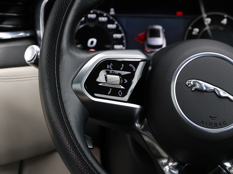 Used Jaguar F-Pace 2022 for sale - 77987403: Photo 9