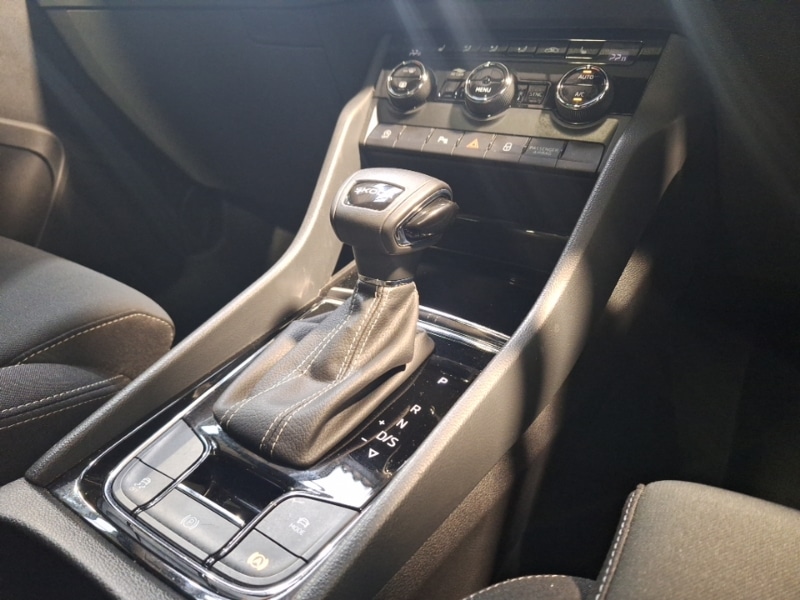 Used Skoda Karoq 2024 for sale - 77365977: Photo 11