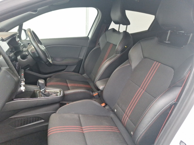 Used Renault Clio 2021 for sale - 76407829: Photo 5