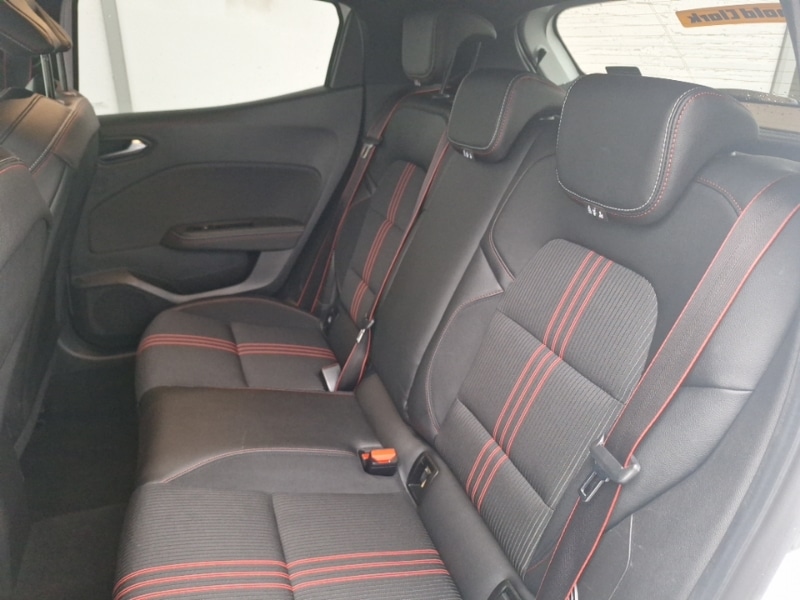 Used Renault Clio 2021 for sale - 76407829: Photo 6