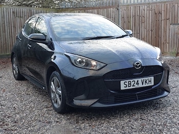 Mazda Mazda2 HYBRID feature image