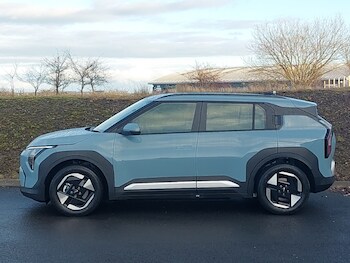 Used Kia EV3 2025 for sale - 77361150: Photo