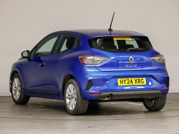 Used Renault Clio 2024 for sale - 75551514: Photo