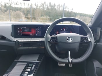 Used Vauxhall Astra 2025 for sale - 78184040: Photo