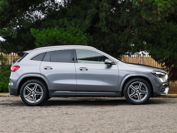 Used Mercedes-Benz GLA 2024 for sale - 76107904: Photo 4