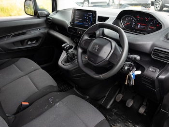 Used Peugeot Partner 2023 for sale - 79262767: Photo