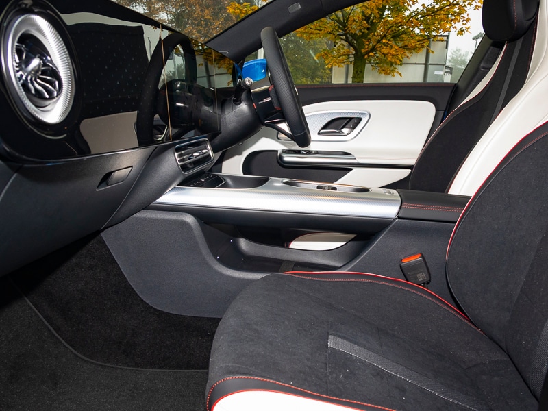 Used Mercedes-Benz CLA 2025 for sale - 77782844: Photo 2