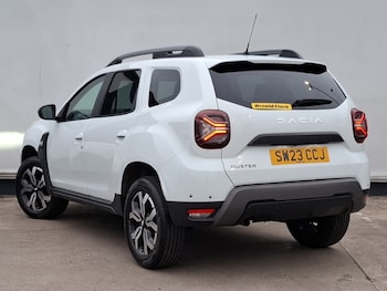 Used Dacia Duster 2023 for sale - 78560708: Photo