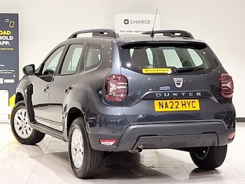 Used Dacia Duster 2022 for sale - 77797594: Photo