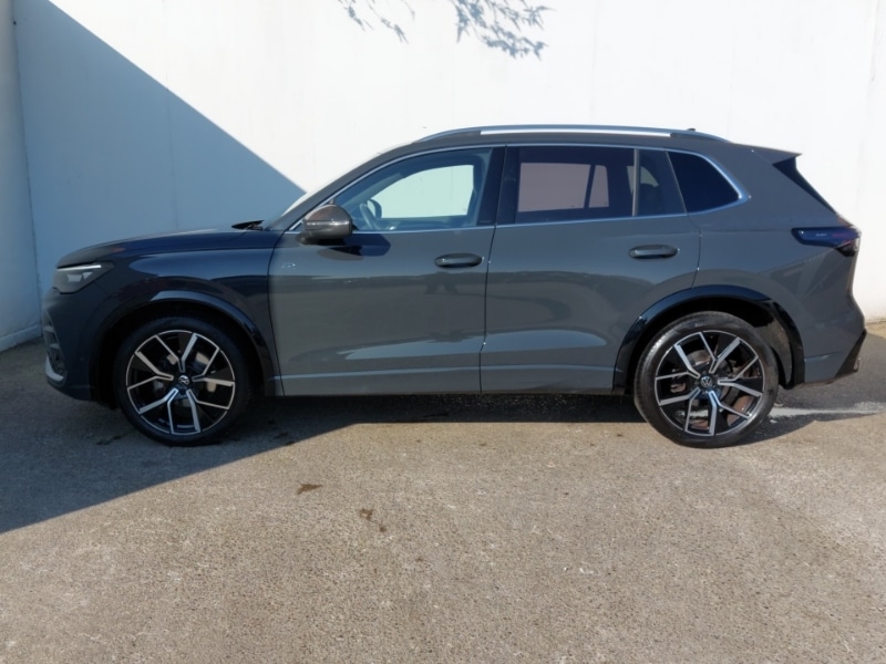 Used Volkswagen Tiguan 2025 for sale - 77922981: Photo 4