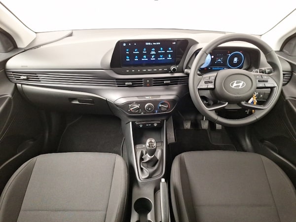 Used Hyundai i20 2025 for sale - 76258648: Photo 2