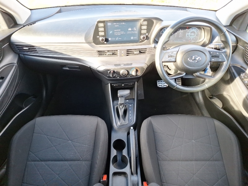 Used Hyundai BAYON 2023 for sale - 77087200: Photo 2