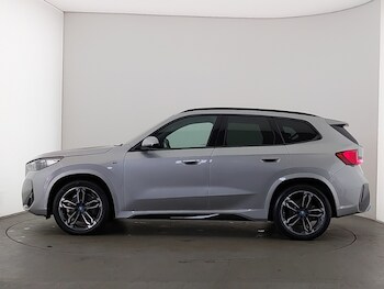 Used BMW iX1 2023 for sale - 77817250: Photo