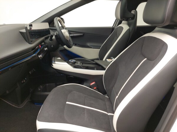 Used Kia EV6 2025 for sale - 76262107: Photo 5
