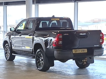 Used Toyota Hilux 2022 for sale - 78616845: Photo