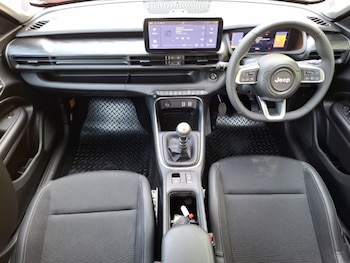 Used Jeep Avenger 2025 for sale - 79492489: Photo