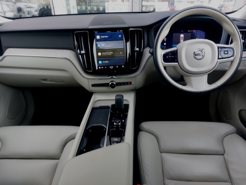 Used Volvo XC60 2022 for sale - 78071581: Photo 2