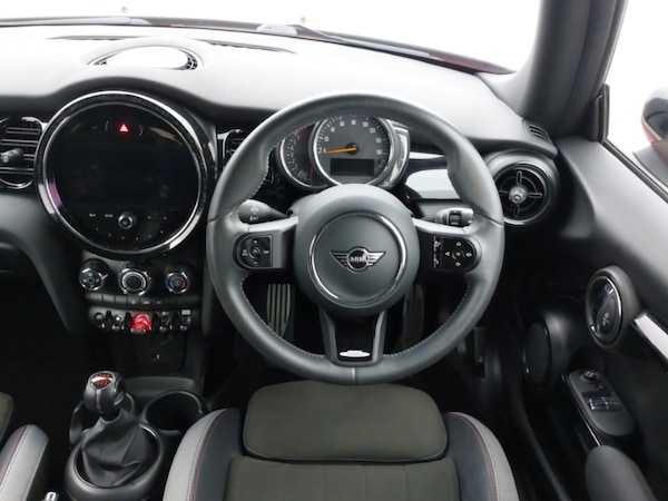 Used MINI Hatch 2022 for sale - 76321105: Photo 7